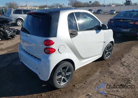 2015 Smart Fortwo Pure z USA, uszkodzony, nr VIN WMEEJ3BA6FK816235